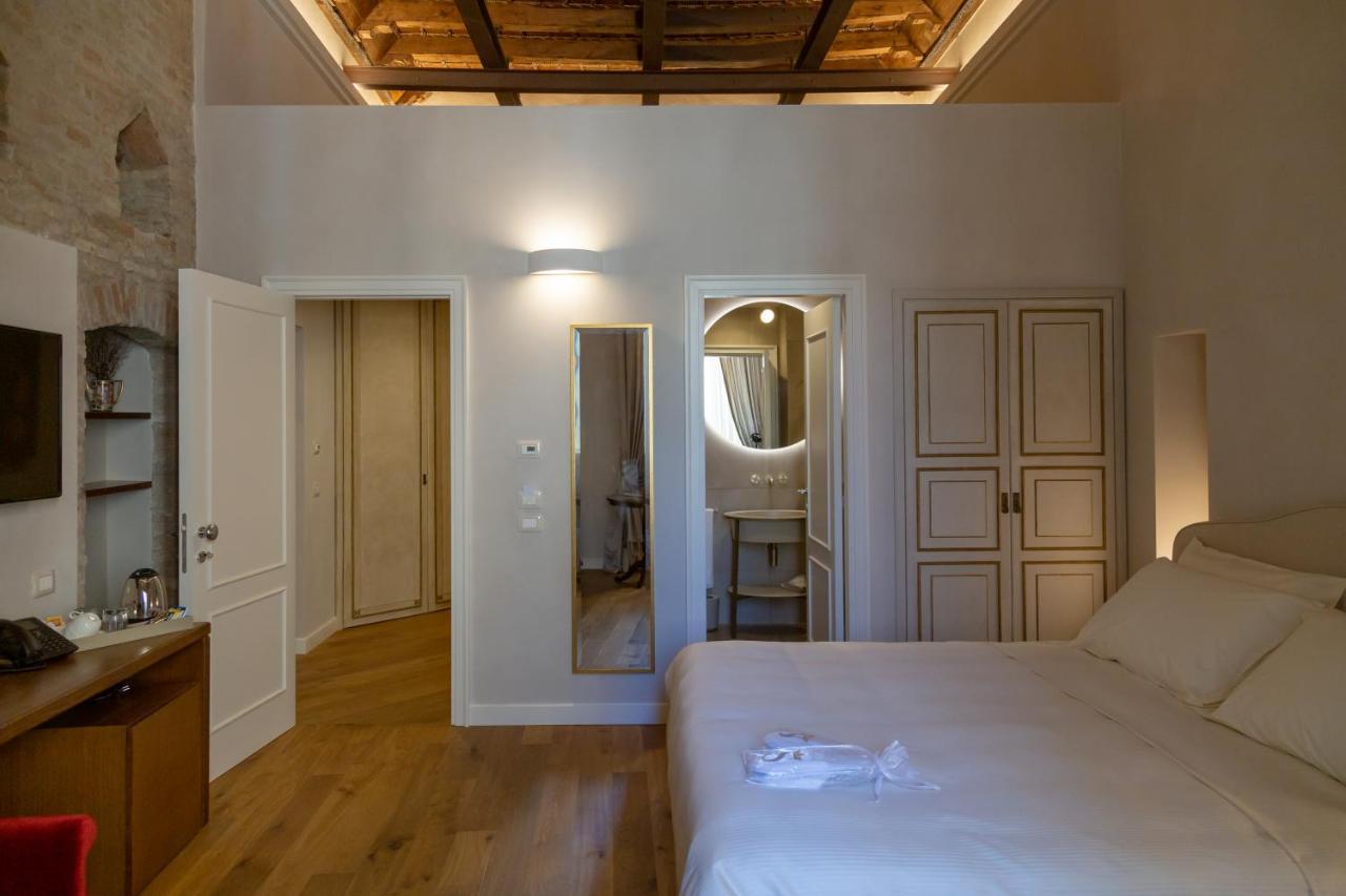 Hotel Dimora Storica Lo Svevo Jesi Zewnętrze zdjęcie